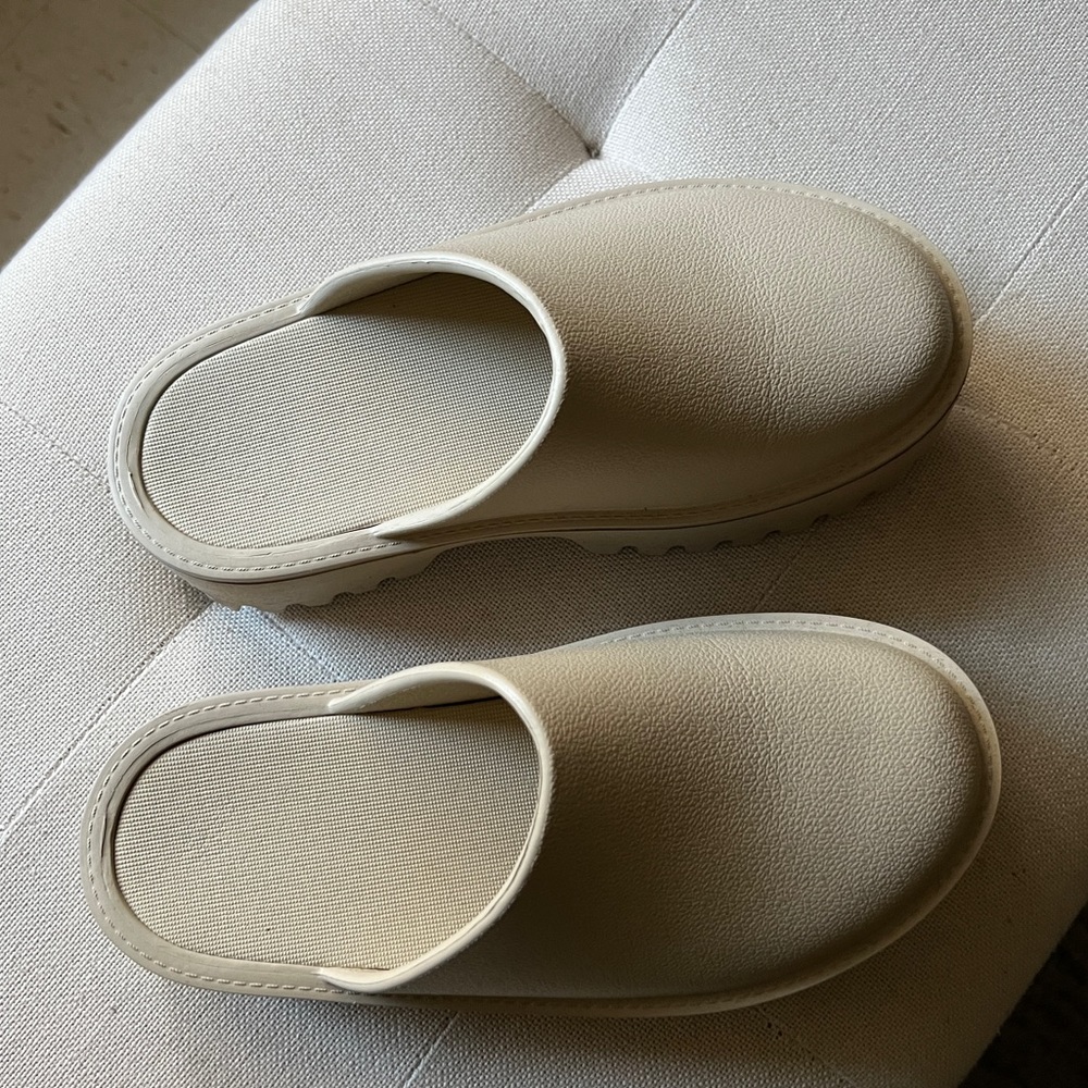 Chunky platform slide size 7